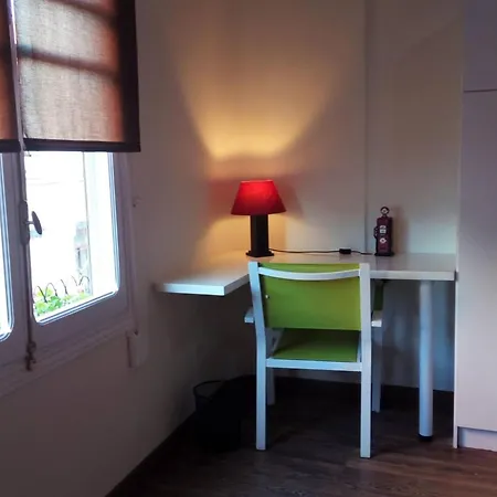 Bright In 80 Sqm With Air Conditioning * Valência