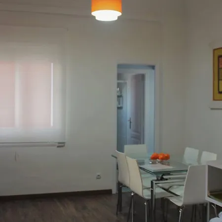 Apartamento Bright In 80 Sqm With Air Conditioning *