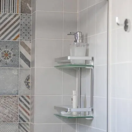 Bright In 80 Sqm With Air Conditioning Apartamento *