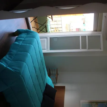 Bright In 80 Sqm With Air Conditioning * Валенсия