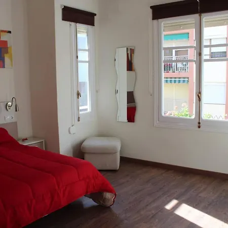 Apartamento Bright In 80 Sqm With Air Conditioning